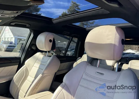 2018 Mercedes-Benz Gls 63 Amg 4Matic z USA, uszkodzony, nr VIN 4JGDF7FE6JB045599